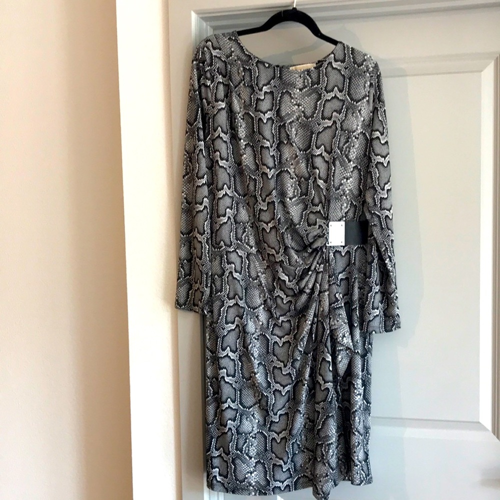 Fun plus-sized Michael Kors dress worn once!